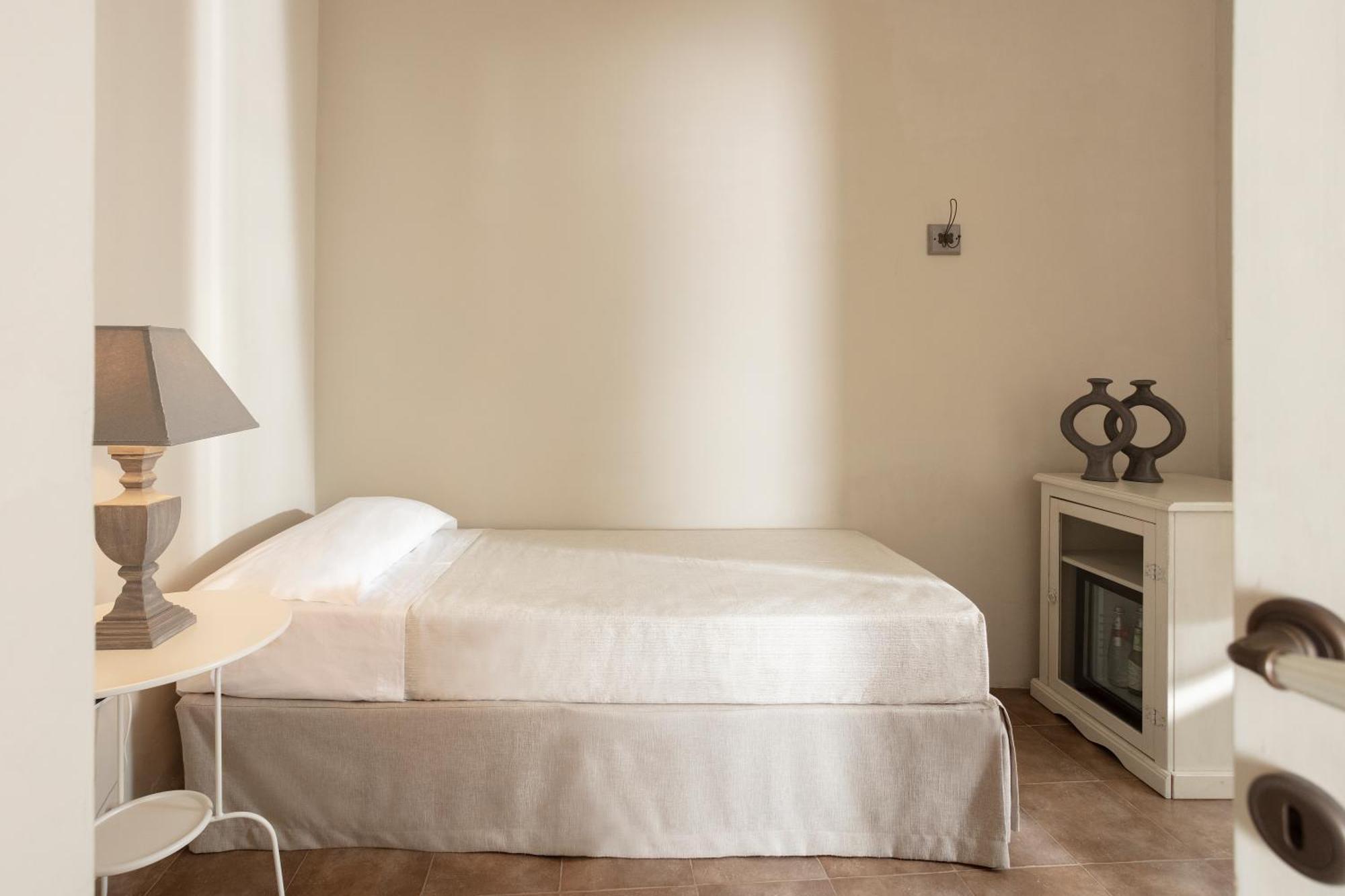 Don Alfonso Dimora D'Epoca Bed & Breakfast รากาเล ห้อง รูปภาพ